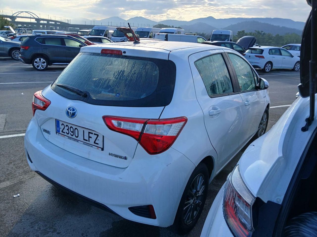 toyota yaris 2020 / foto grande (3)