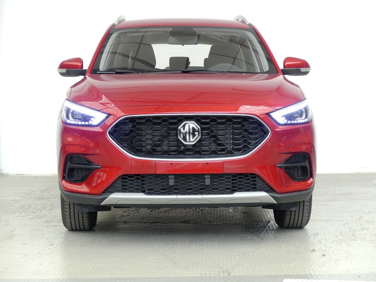 mg zs 2024 / foto grande (2)