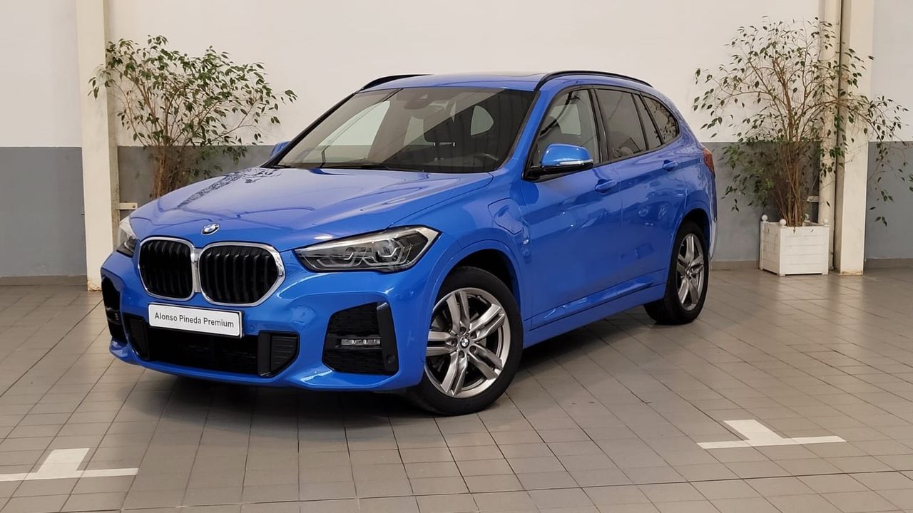 bmw x1 2021 /