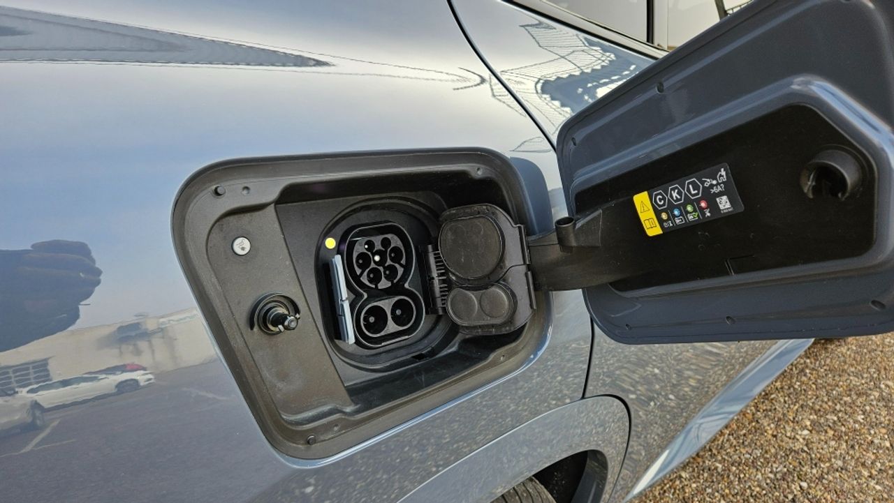 BMW iX2 20 eDrive M Sport - foto 38