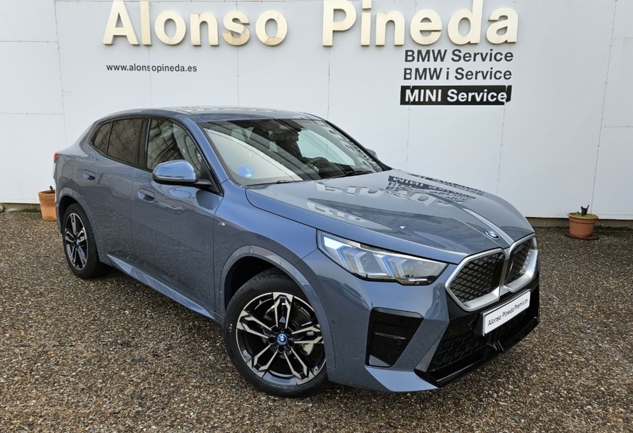 BMW iX2 20 eDrive M Sport - foto 10