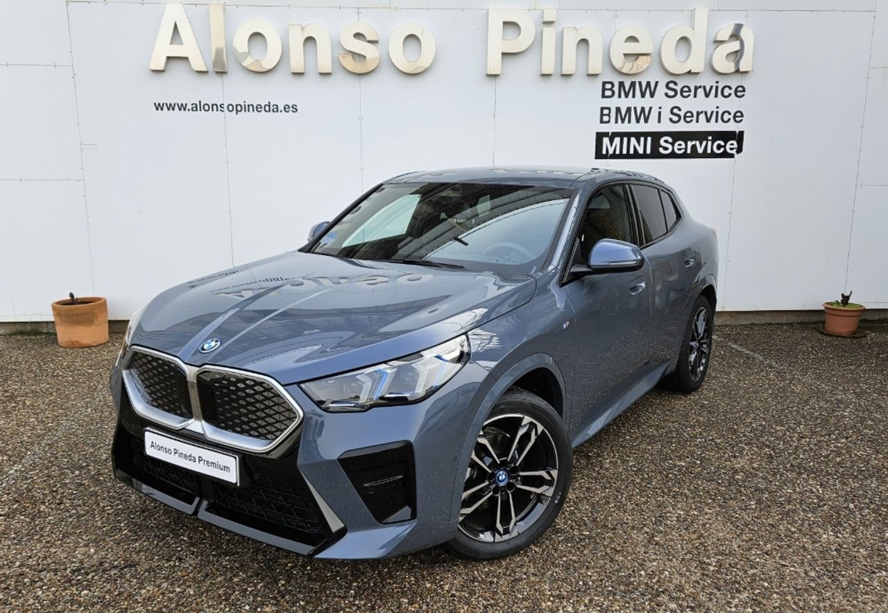 BMW iX2 20 eDrive M Sport