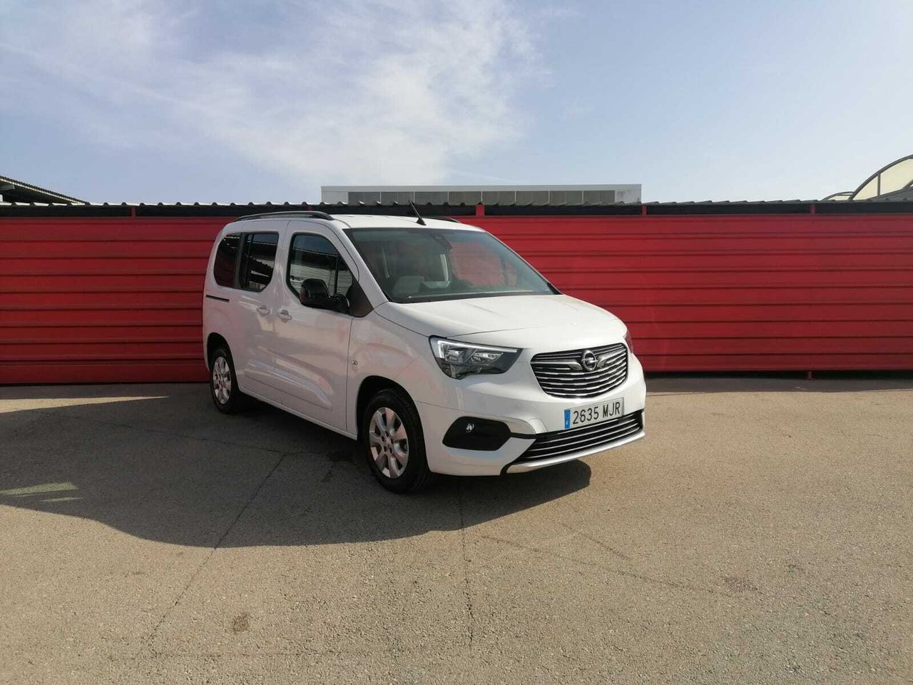 Opel combo 2023  de segunda mano - opel combo 2023 /
