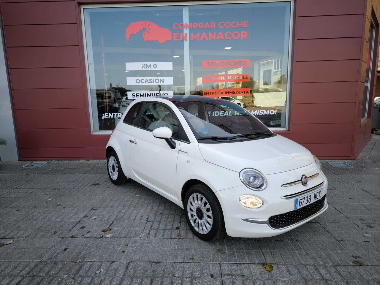 Coche hibrido con mbux  de segunda mano - fiat 500 2022 /