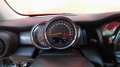 MINI Cooper 1.5 COOPER 5P