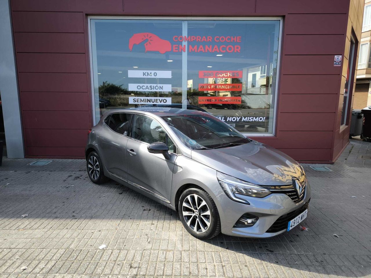 Foto renault clio 2023 /