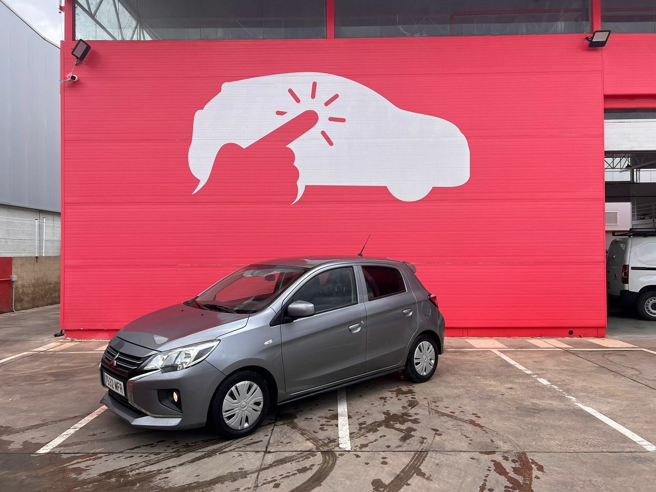 mitsubishi space star 2023 / foto grande (3)