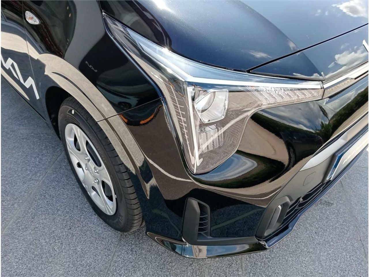kia picanto 2024 / foto grande (3)