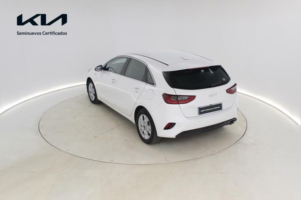 kia ceed 2024 / foto grande (2)