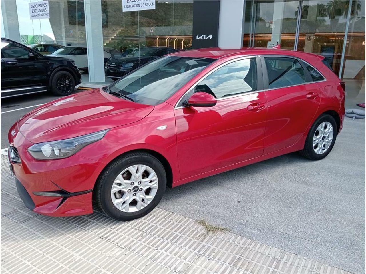 Foto kia ceed 2023 /