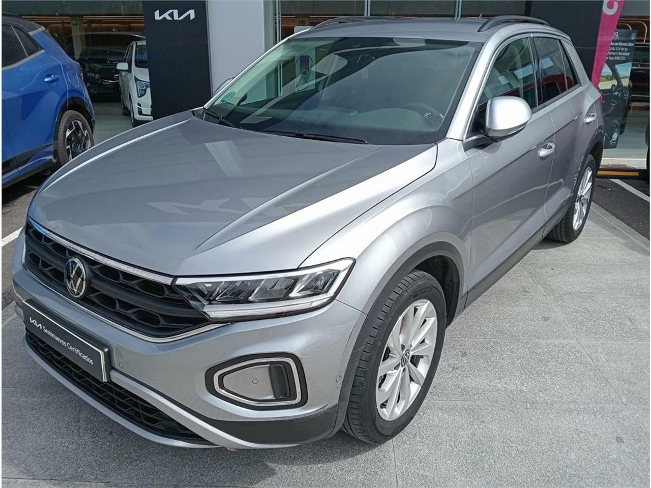 Foto volkswagen t-roc 2023 /