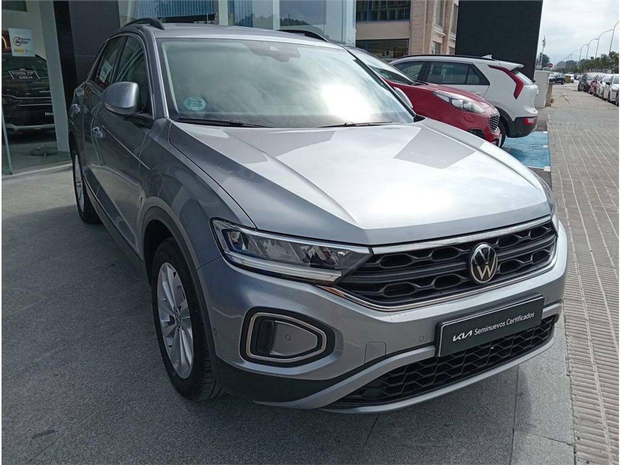 volkswagen t-roc 2023 / foto grande (3)