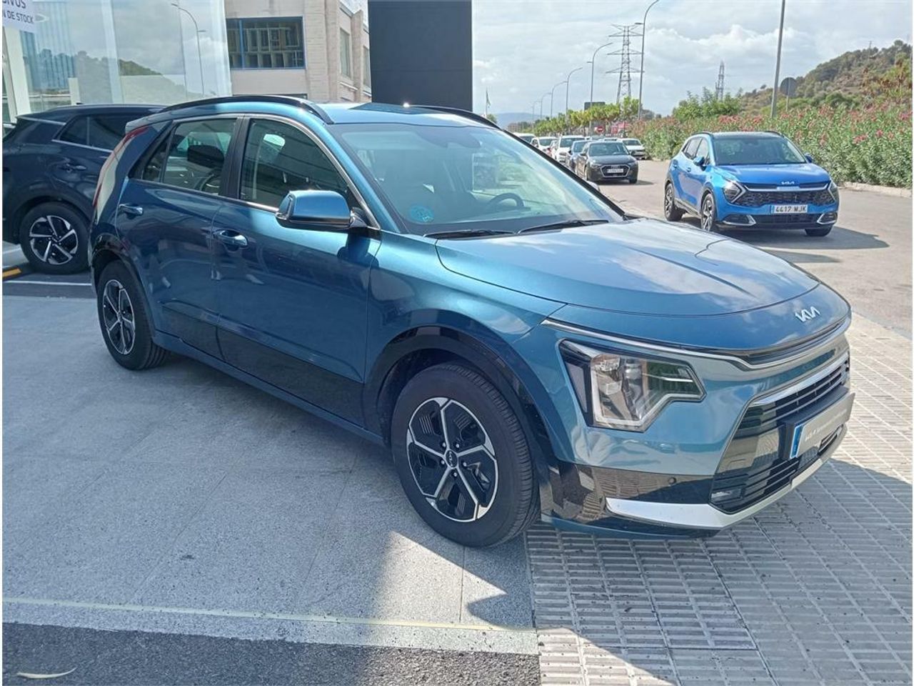 kia niro 2023 / foto grande (3)