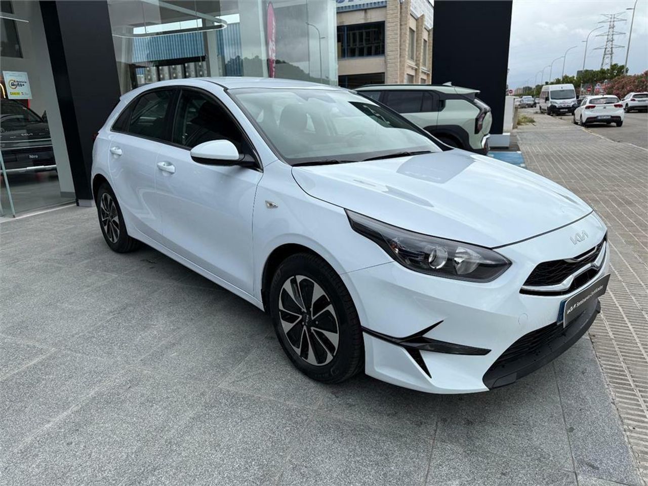 kia ceed 2024 / foto grande (3)