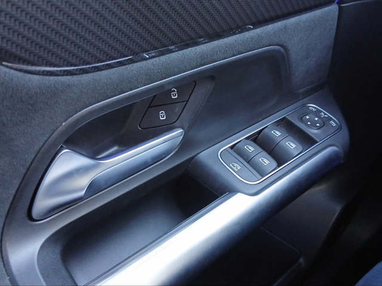 Mercedes Clase B 180 d 85 kW (116 CV) - foto 33