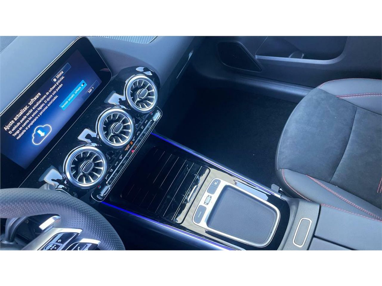 Mercedes GLA GLA 250e - foto 11