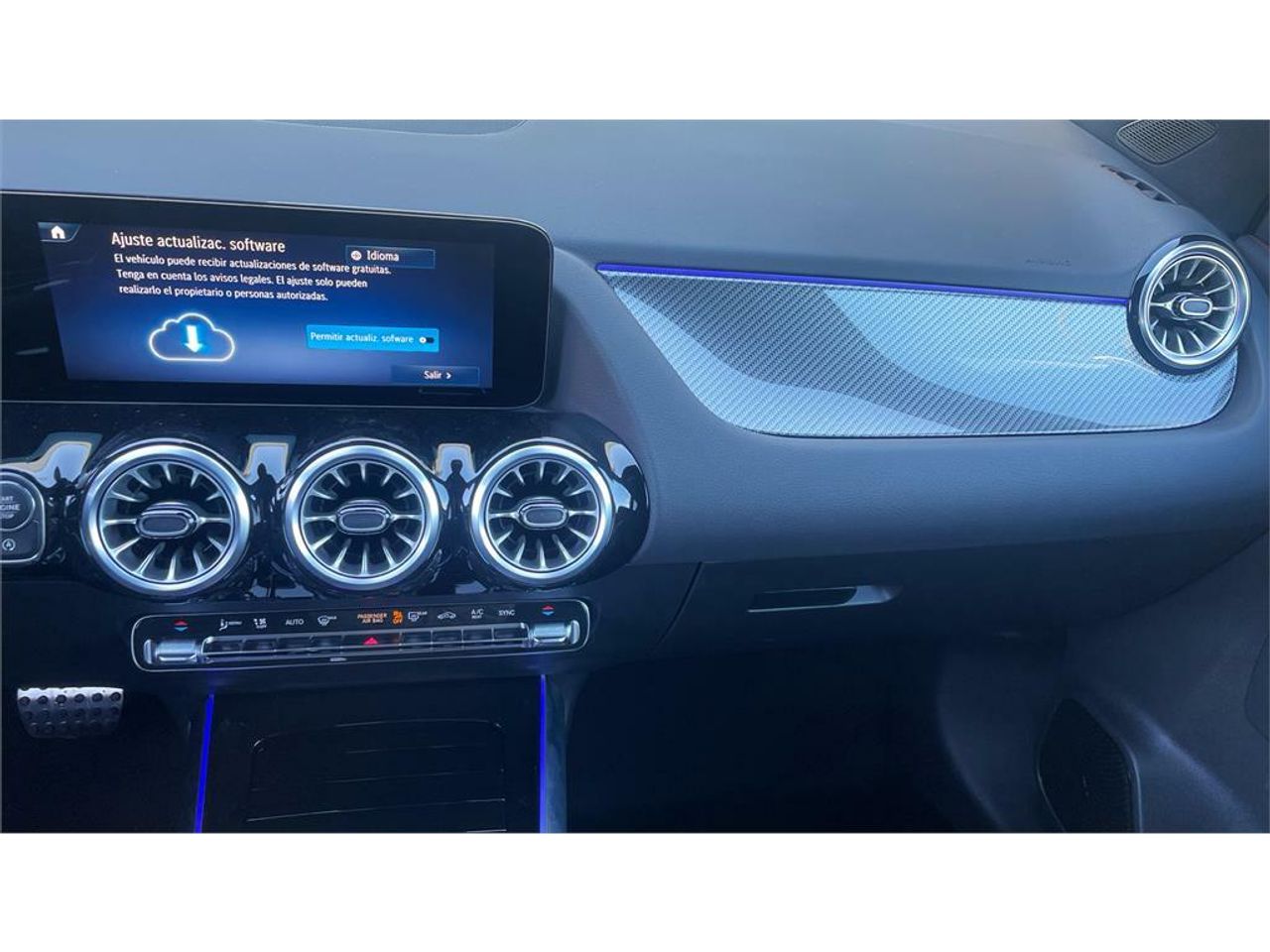 Mercedes GLA GLA 250e - foto 10