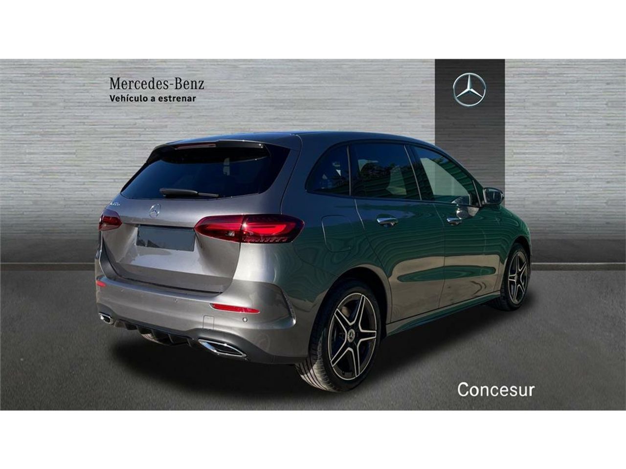 mercedes clase b 2024 / foto grande (2)