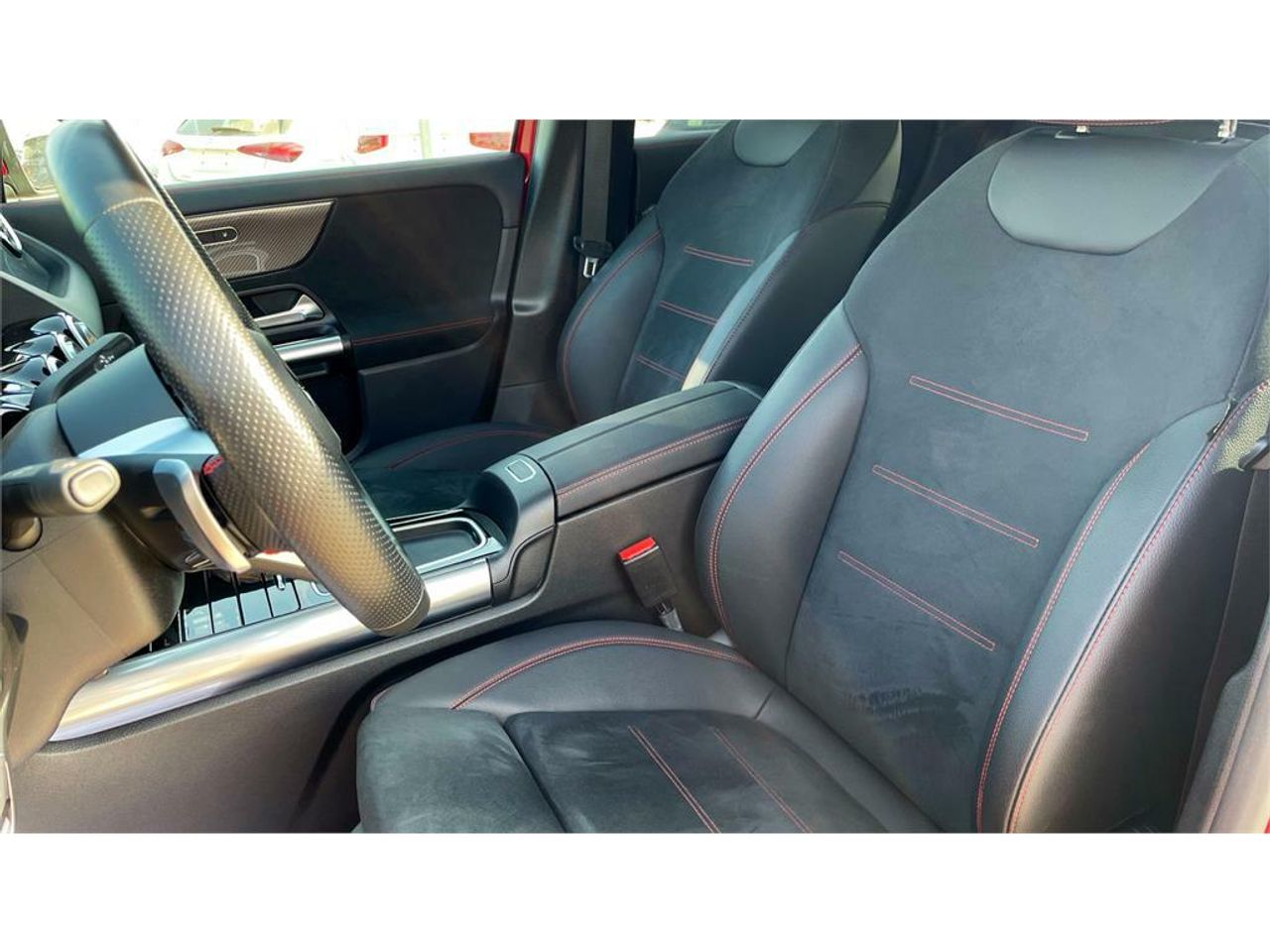 Mercedes GLA GLA 250e - foto 13