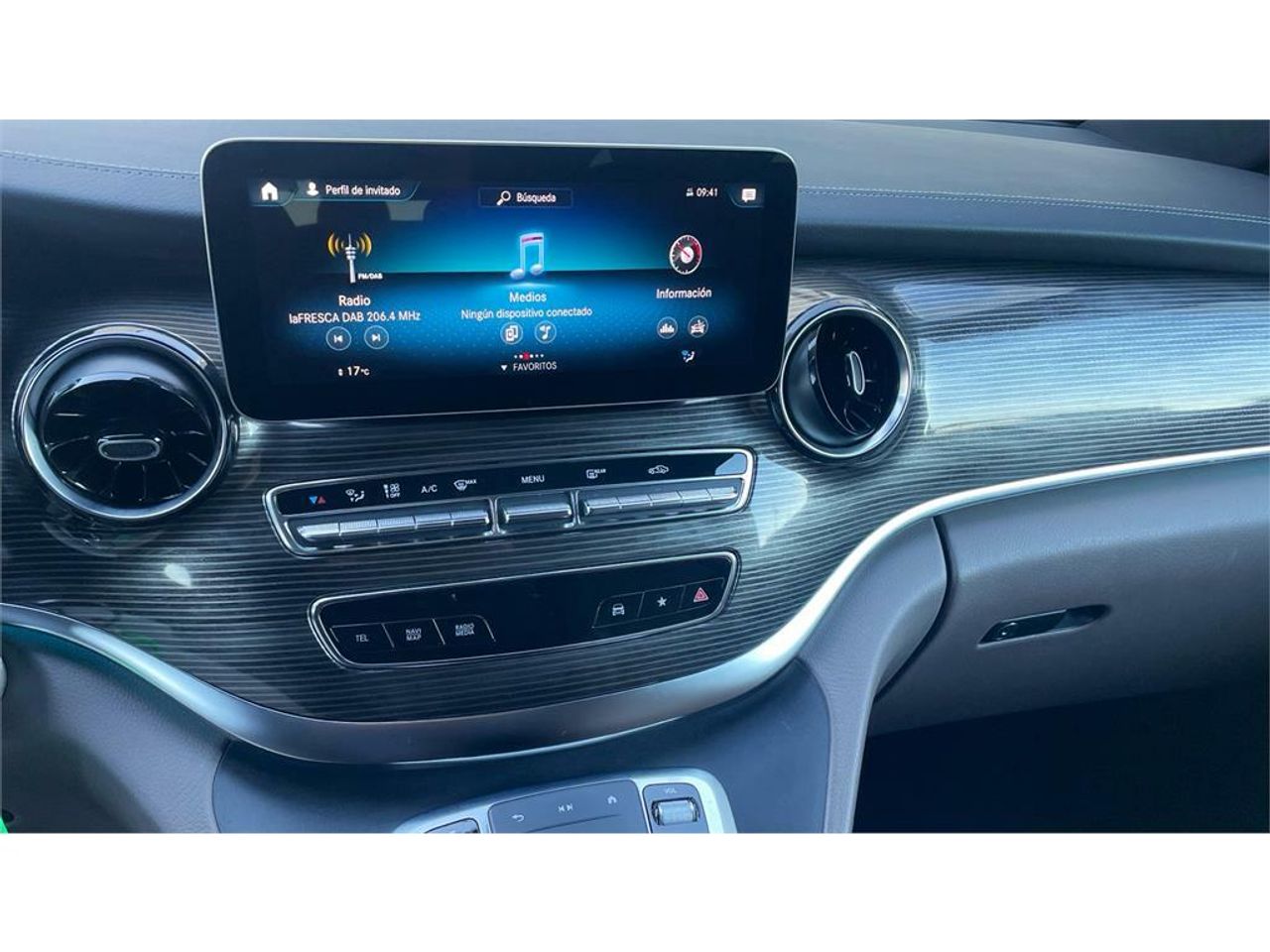 Mercedes Clase V 300 d Avantgarde Largo - foto 11