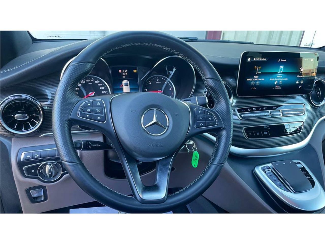 Mercedes Clase V 300 d Avantgarde Largo - foto 13