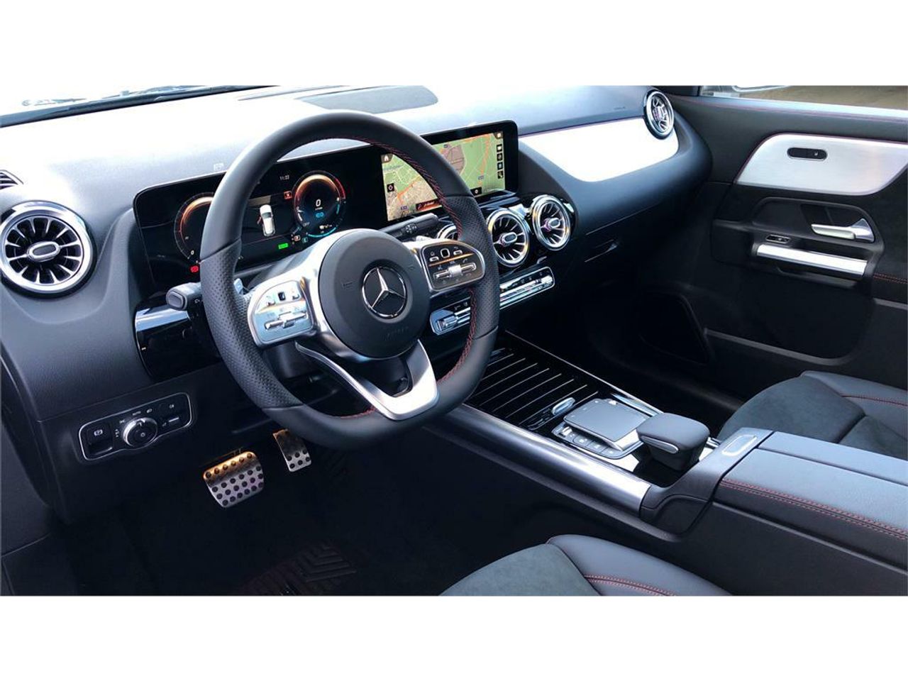 Mercedes GLA GLA 250 e - foto 16