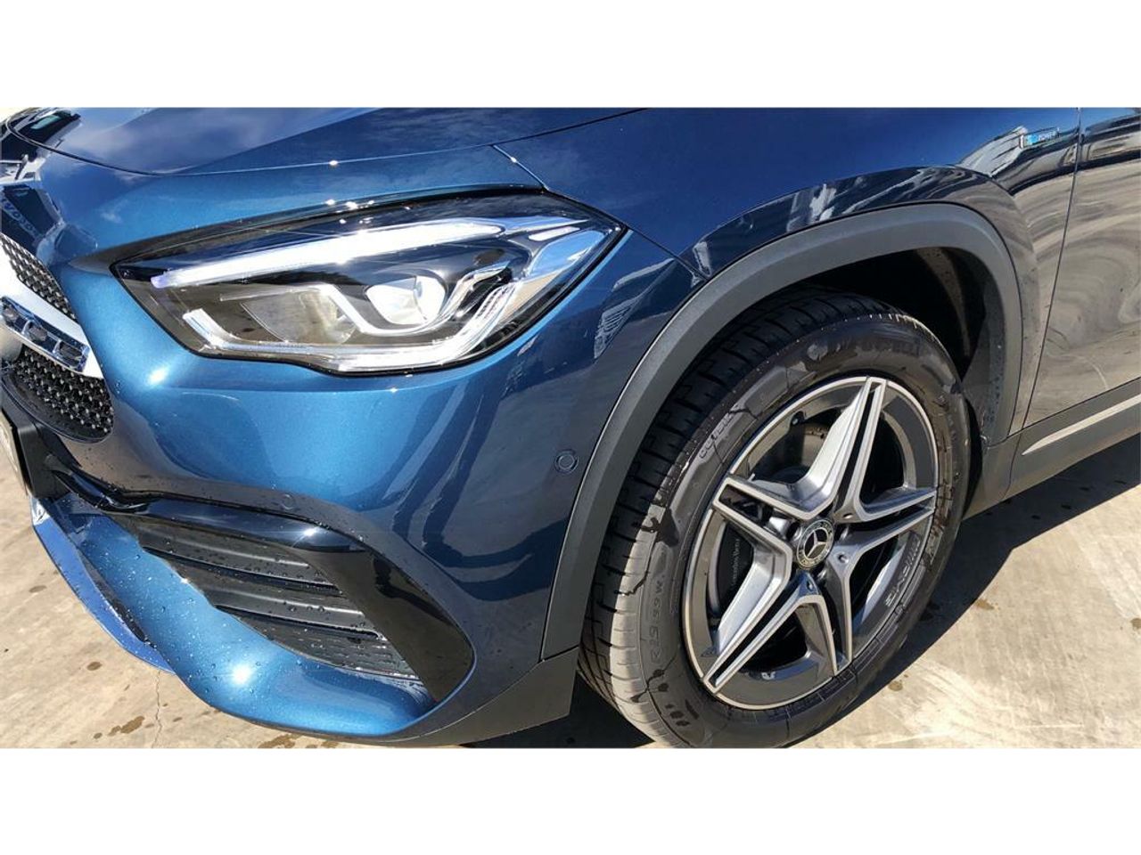 Mercedes GLA GLA 250 e - foto 22