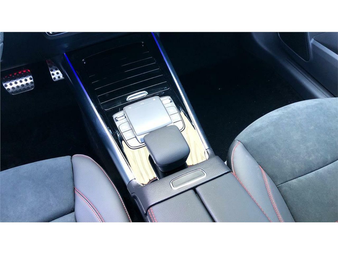 Mercedes GLA GLA 250 e - foto 21