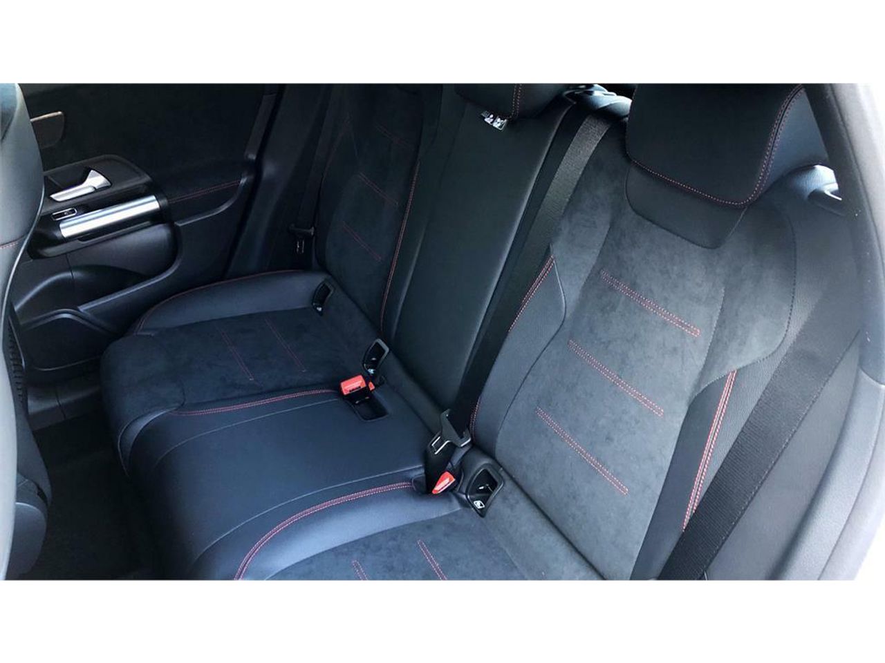 Mercedes GLA GLA 250 e - foto 12