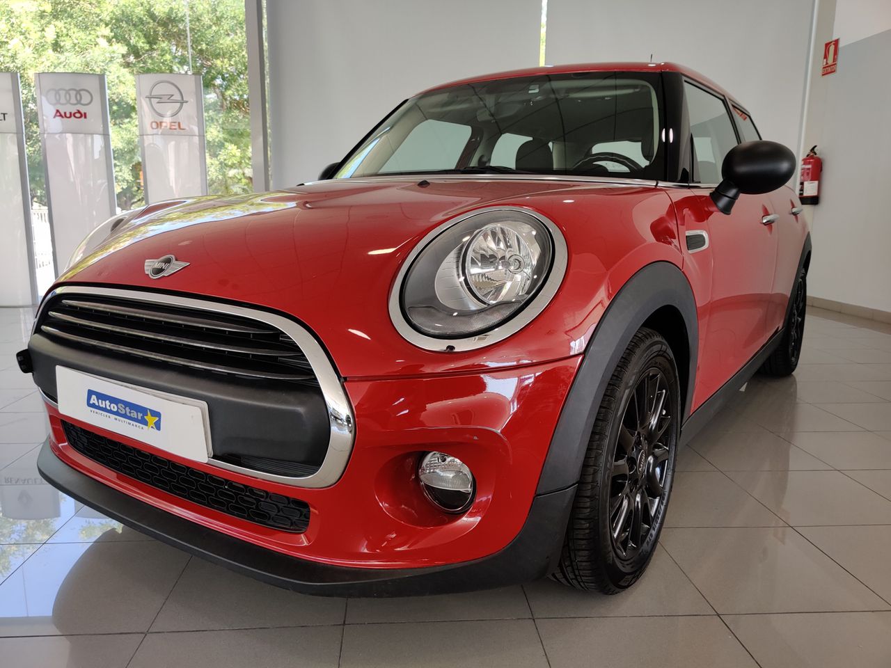 Mini one 2019 motor gasolina  de segunda mano - mini 5 puertas 2017 /