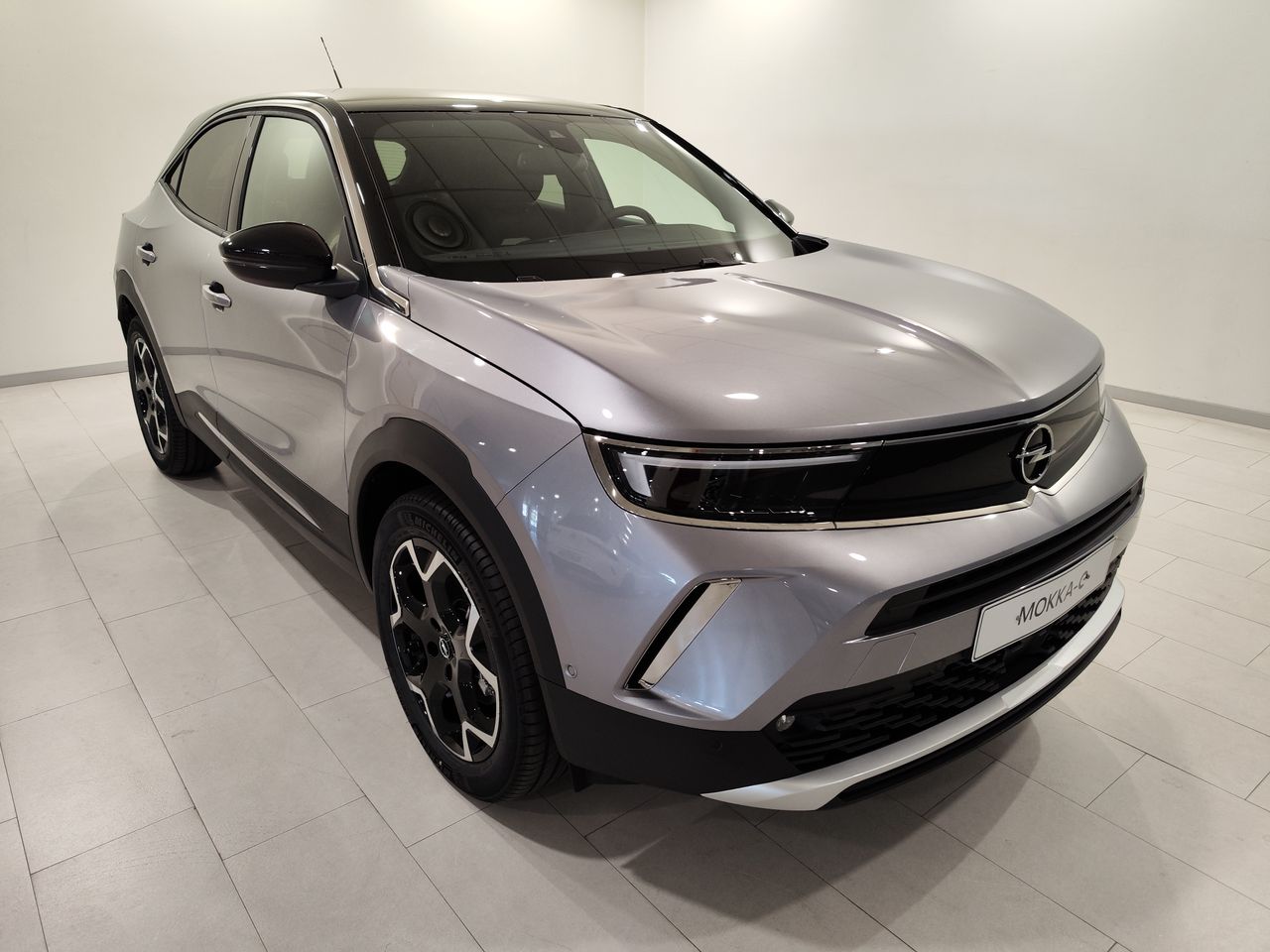 Opel mokka 2023  de segunda mano - opel mokka 2023 /