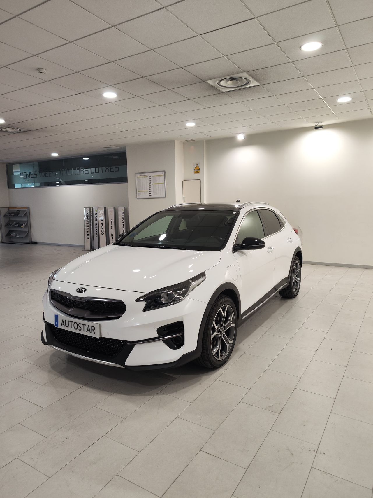 kia xceed 2021 /