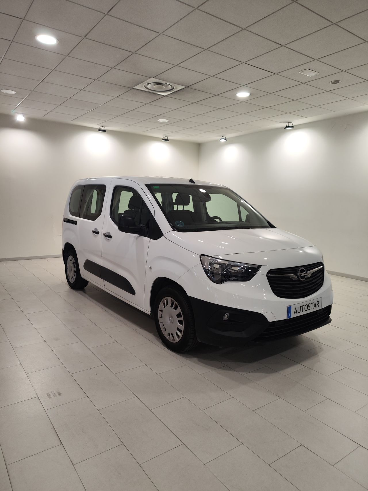 foto de opel combo life 2019 de segunda mano