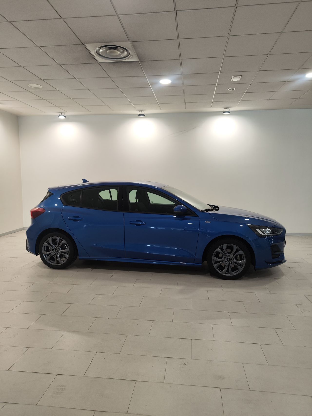 ford focus 2023 / foto grande (2)