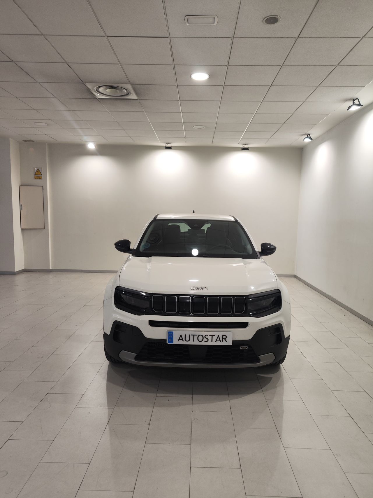 jeep avenger 2023 / foto grande (3)