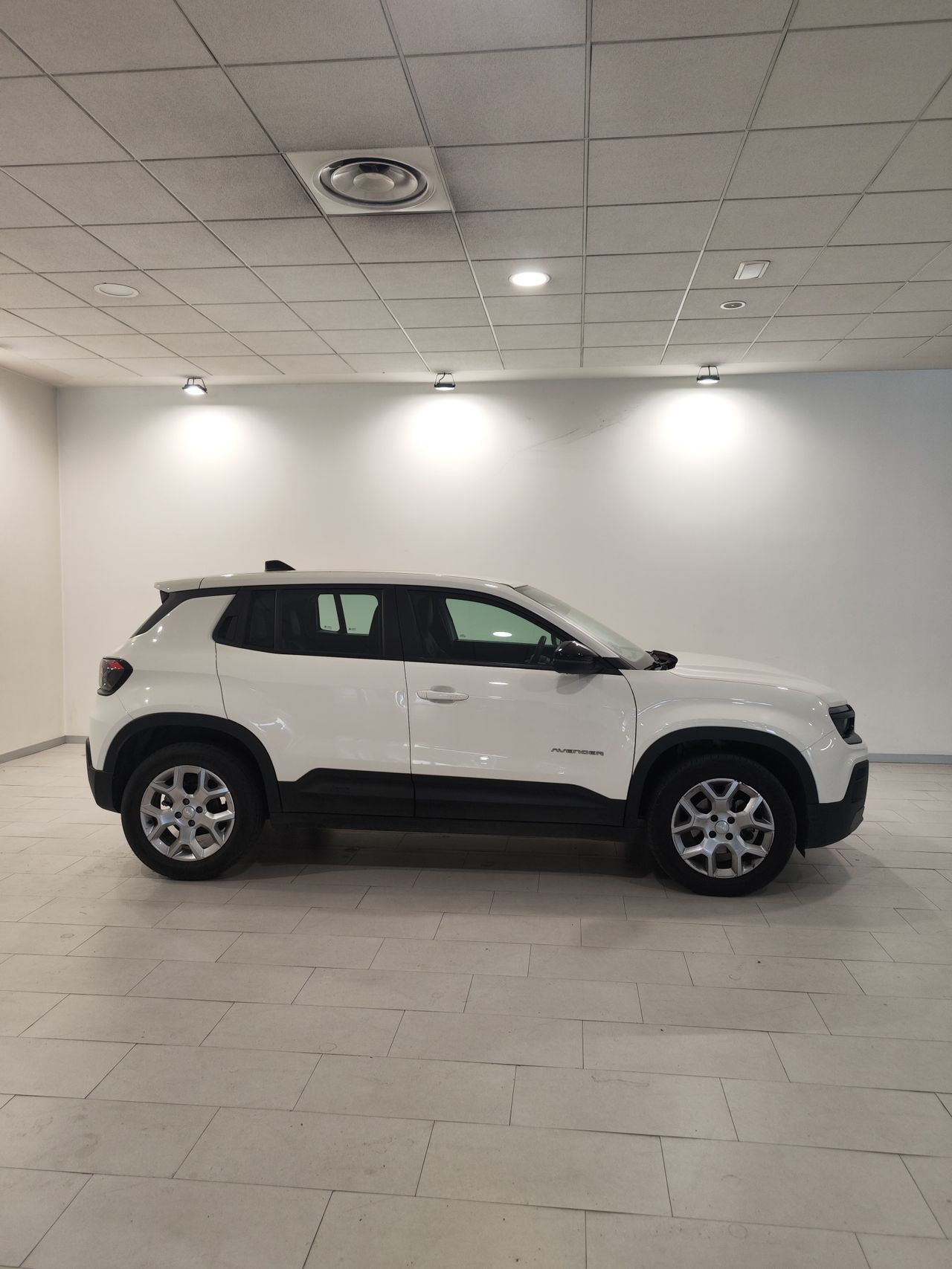 jeep avenger 2023 / foto grande (2)