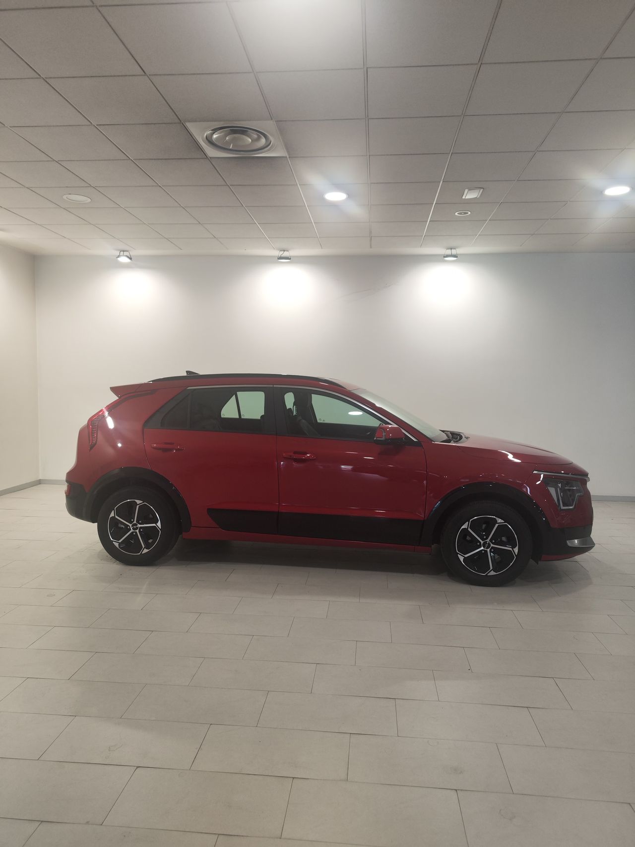 kia niro 2024 / foto grande (2)