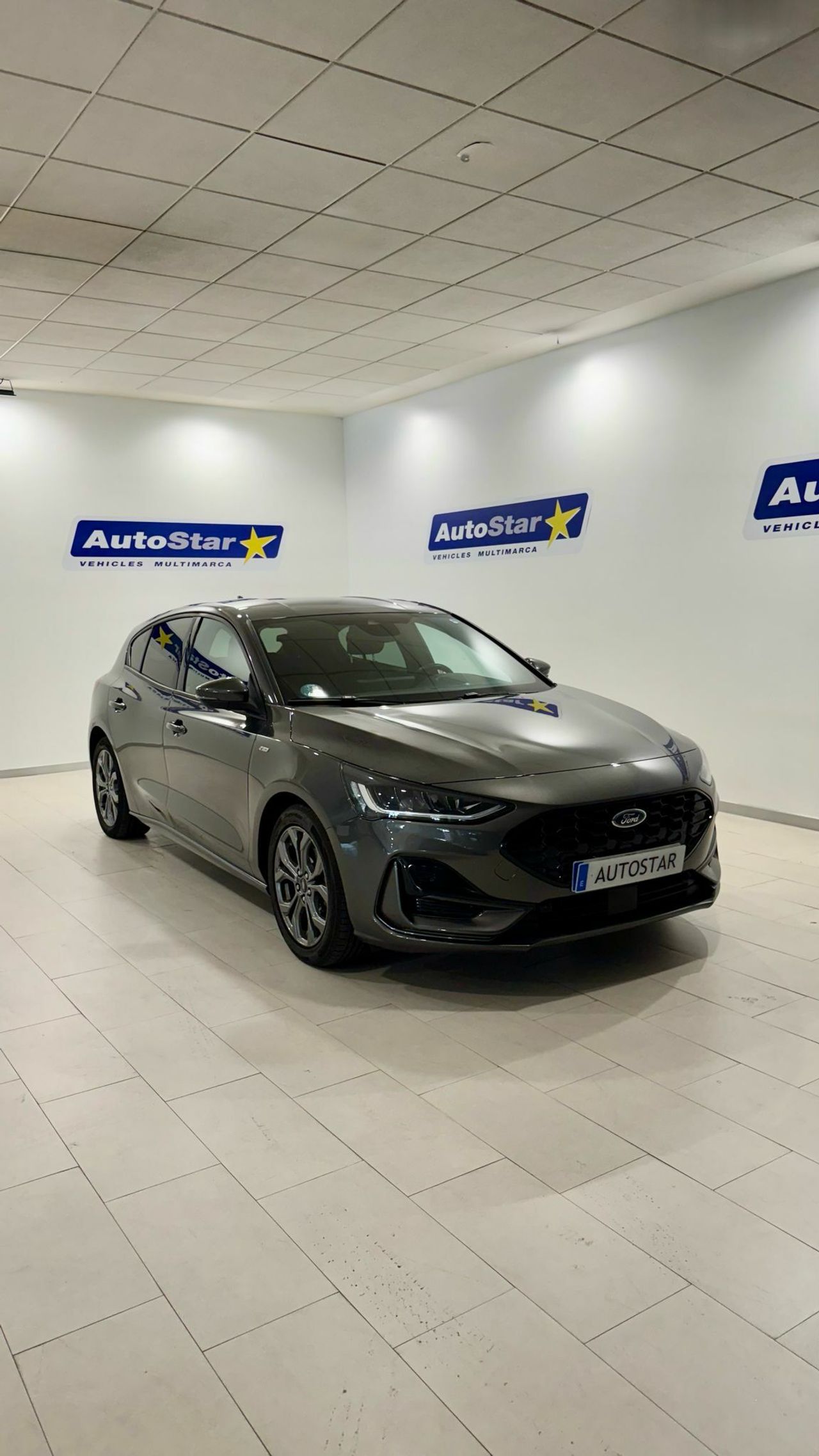 ford focus 2023 /