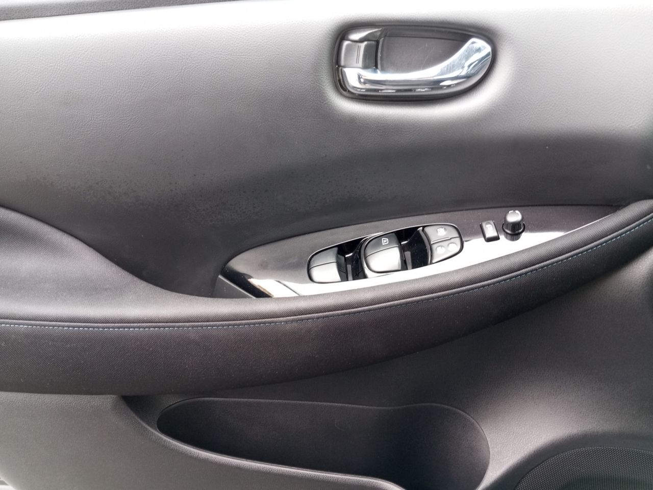 Nissan Leaf 40kWh N-Connecta - foto 22