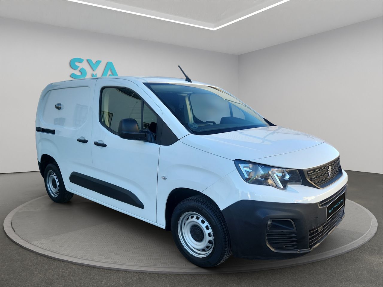 Foto peugeot partner 2020 /