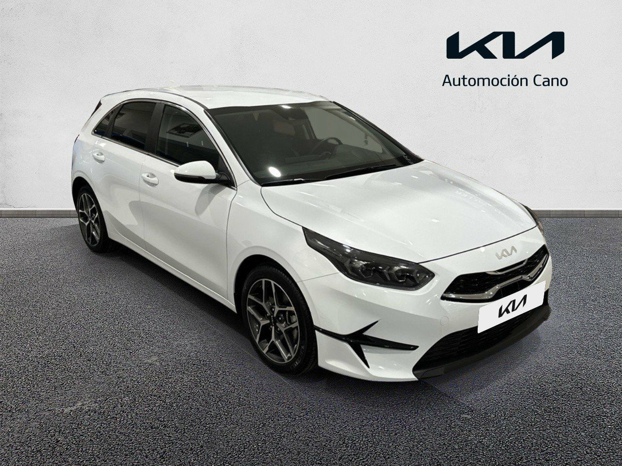 Kia ceed 5 plazas  de segunda mano - kia ceed 2024 /