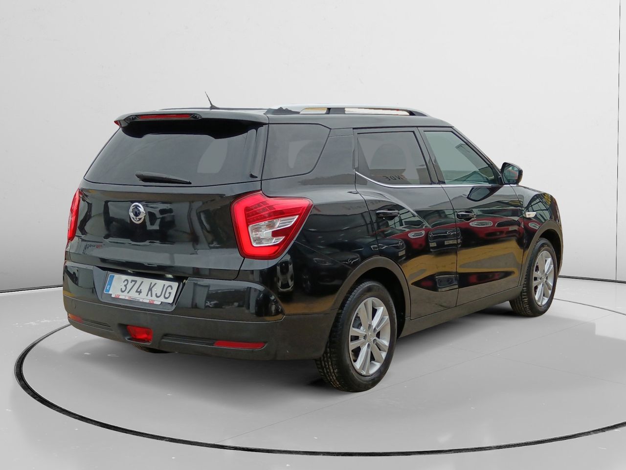 ssangyong xlv 2018 / foto grande (2)