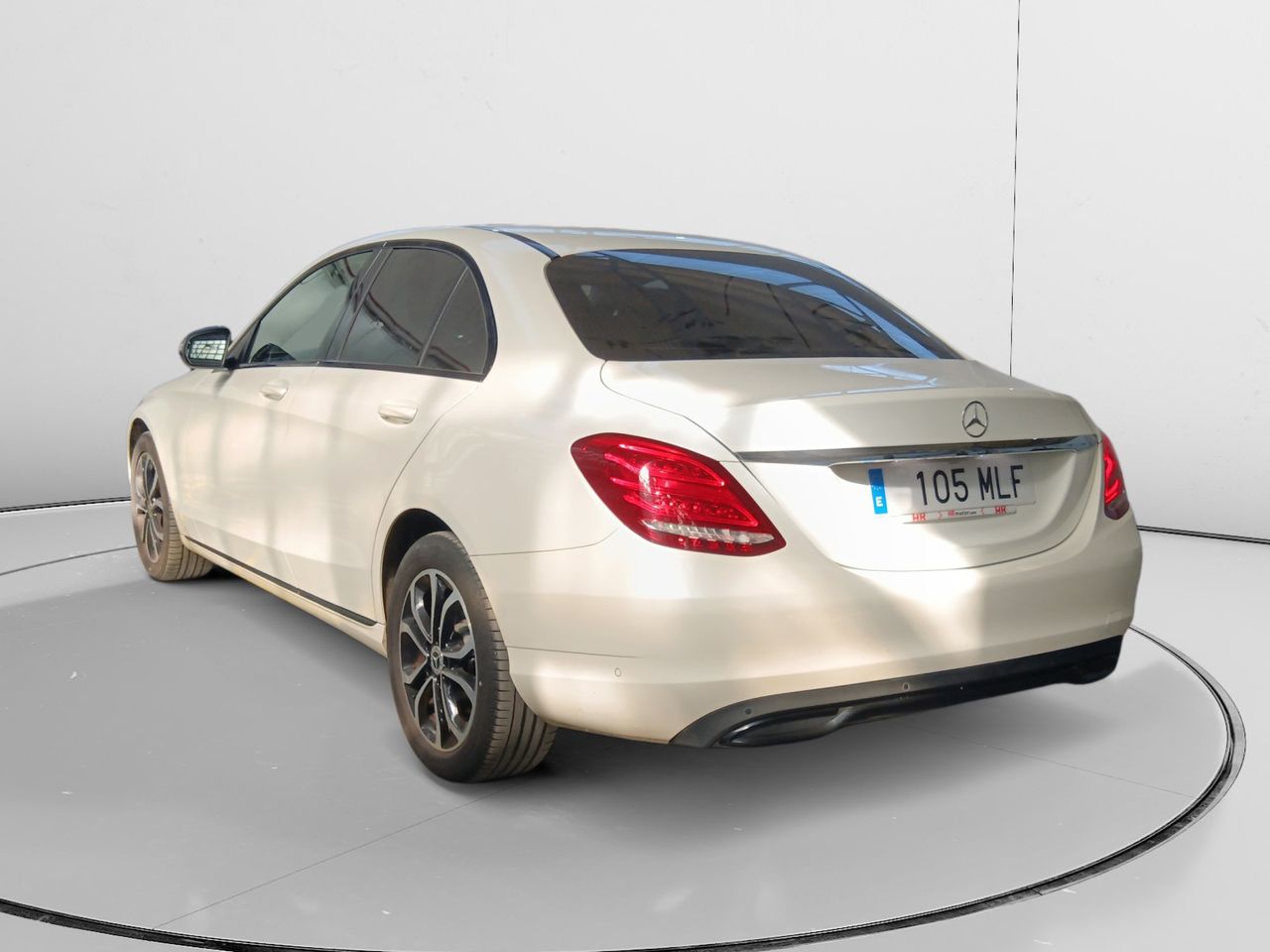 mercedes clase c 2018 / foto grande (3)