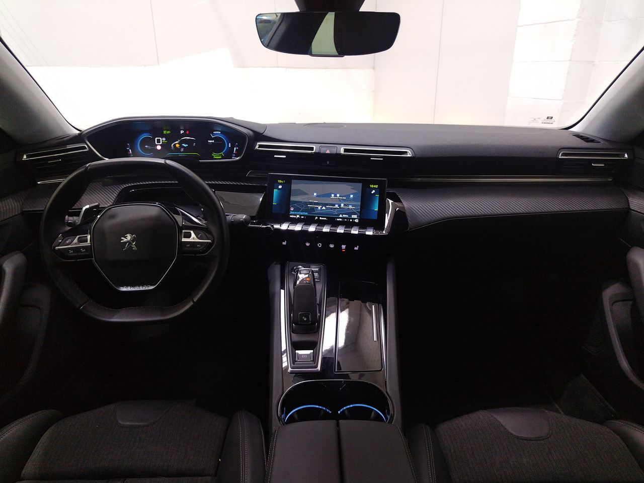 Peugeot 508 Hybrid 225 Allure Pack - foto 6