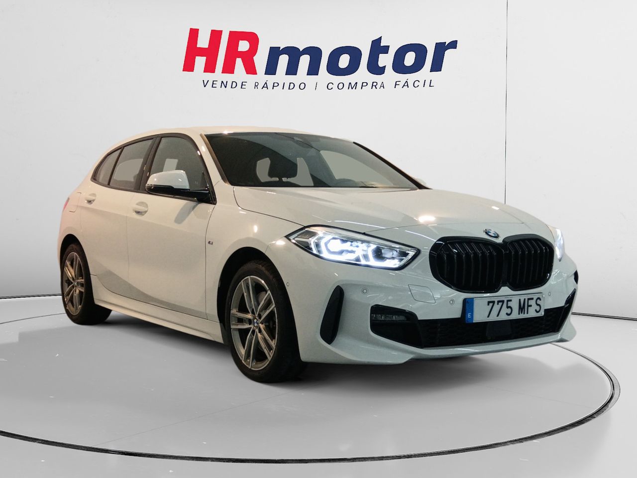 Foto bmw serie 1 2023 /