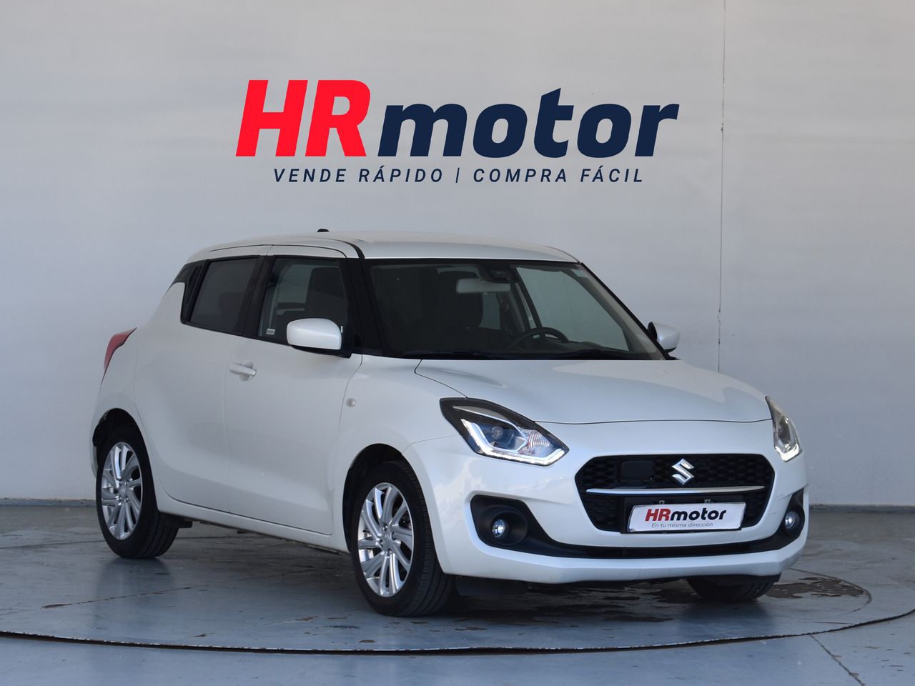 Foto suzuki swift 2021 /