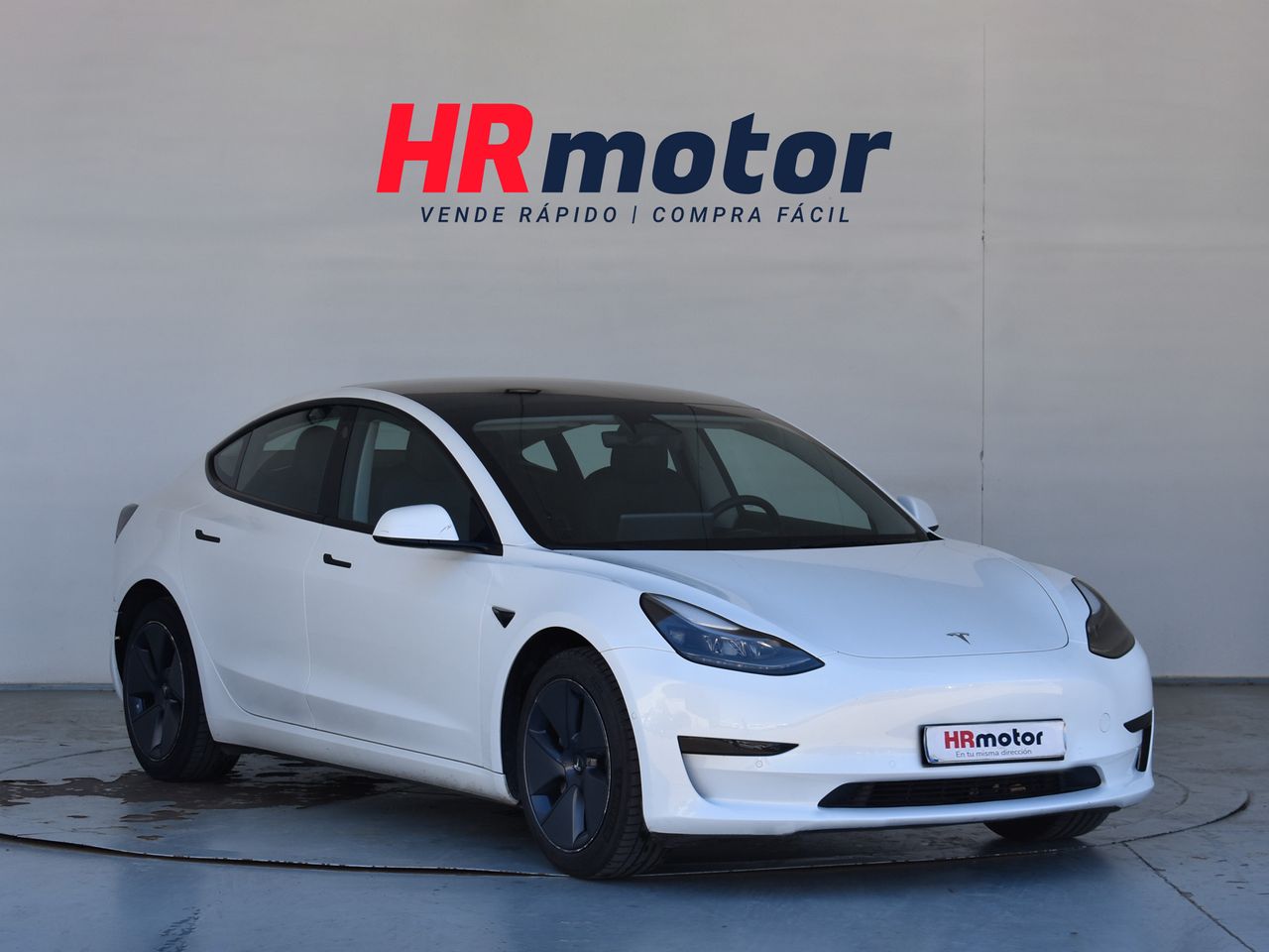 Foto tesla model 3 2022 /