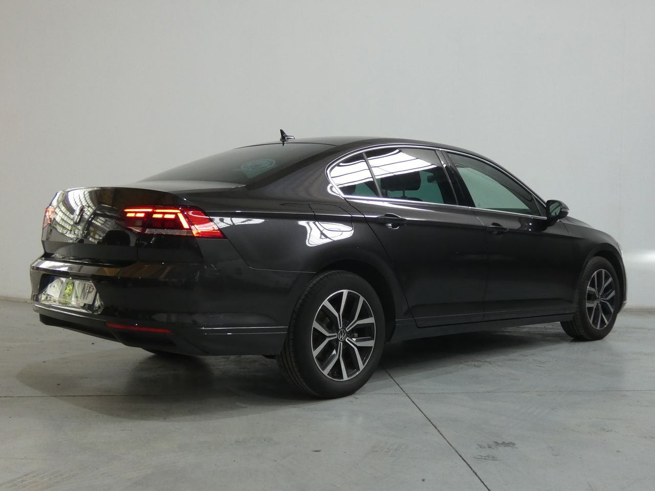 volkswagen passat 2021 / foto grande (2)
