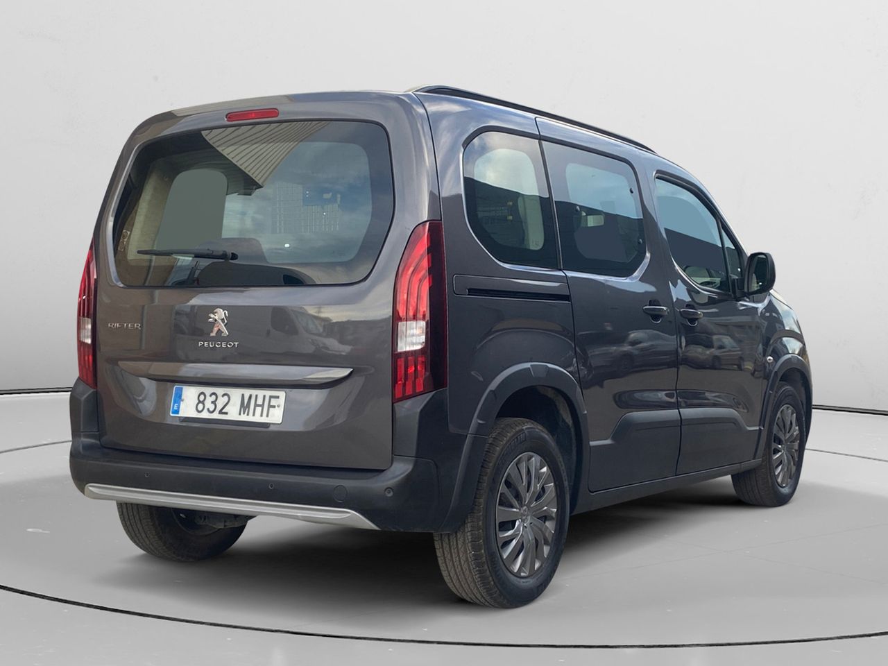 peugeot rifter 2023 / foto grande (2)