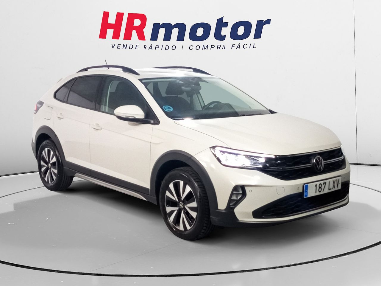 Foto volkswagen taigo 2022 /
